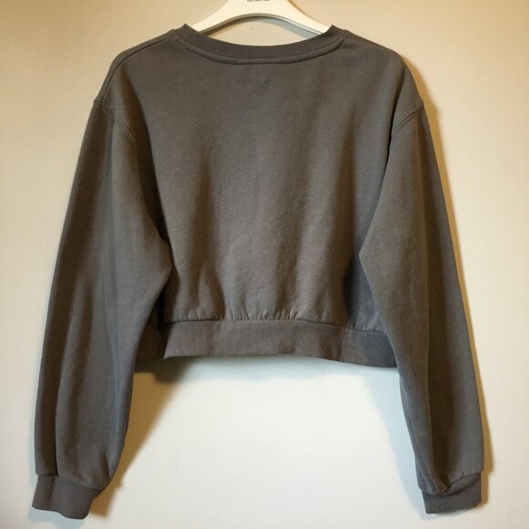 Soft Grey Preppy Aeropostale Cropped Fleecy Cotton Varsity Pullover Sweater - Picture 2 of 15